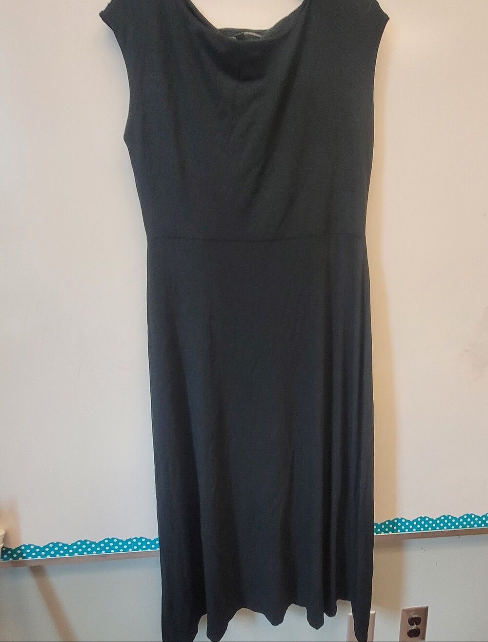Banana Republic Black Midi Dress Stretch Knit Jersey Viscose Medium